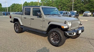 2023 Jeep Gladiator Overland 4x4