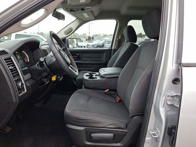 2019 RAM 1500 Classic Express Quad Cab 4x4 6'4" Box