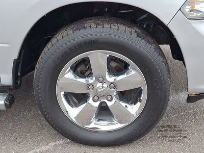 2019 RAM 1500 Classic Express Quad Cab 4x4 6'4" Box