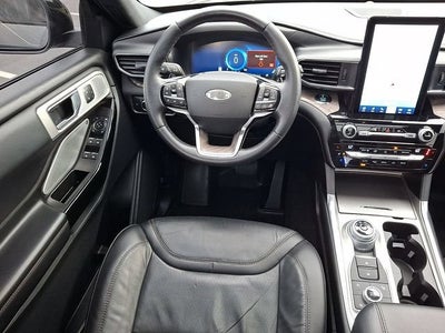 2021 Ford Explorer Platinum