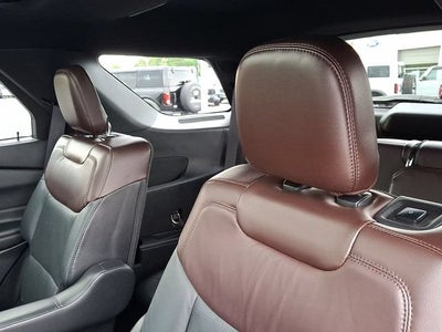 2021 Ford Explorer Platinum