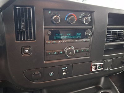2026 Chevrolet Express Cutaway 3500 1WT