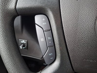 2026 Chevrolet Express Cutaway 3500 1WT