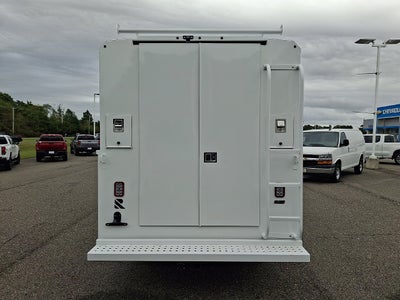 2026 Chevrolet Express Cutaway 3500 1WT