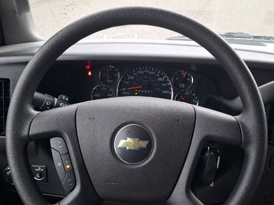 2026 Chevrolet Express Cutaway 3500 1WT