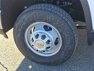 2025 Chevrolet Silverado 3500 HD Chassis Cab Work Truck