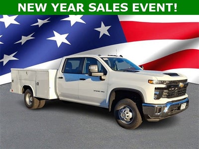 2025 Chevrolet Silverado 3500 HD Chassis Cab Work Truck