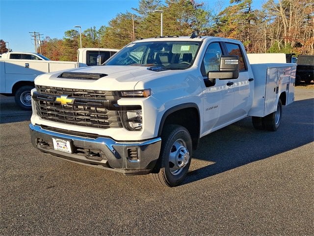 2025 Chevrolet Silverado 3500 HD Chassis Cab Work Truck