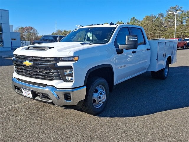 2025 Chevrolet Silverado 3500 HD Chassis Cab Work Truck