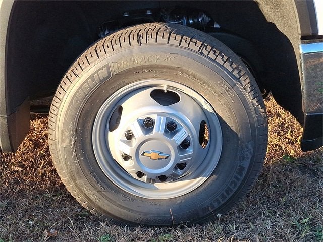 2025 Chevrolet Silverado 3500 HD Chassis Cab Work Truck