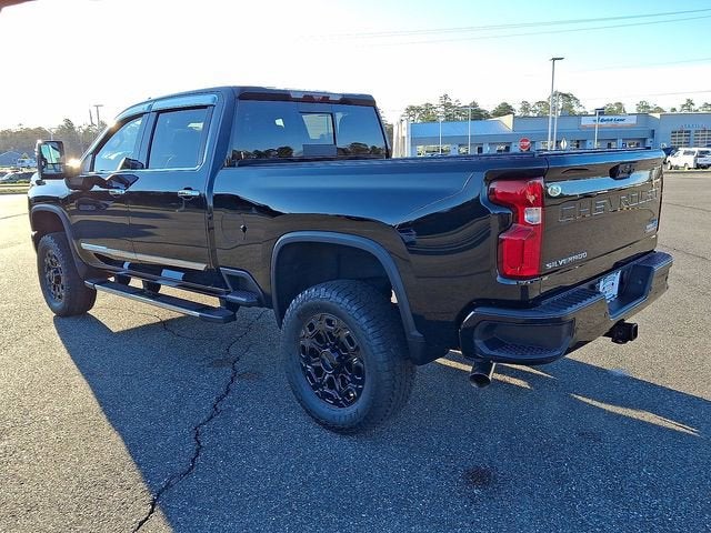 2024 Chevrolet Silverado 3500 HD High Country