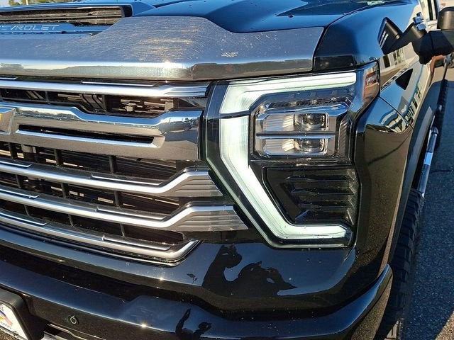 2024 Chevrolet Silverado 3500 HD High Country
