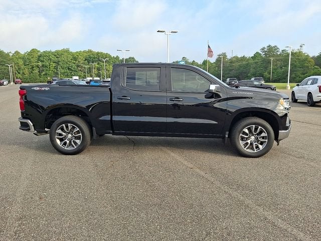 2022 Chevrolet Silverado 1500 LT (2FL)