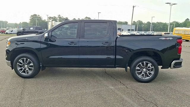 2022 Chevrolet Silverado 1500 LT (2FL)
