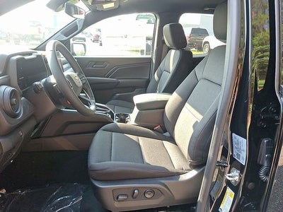 2025 Chevrolet Colorado WT/LT