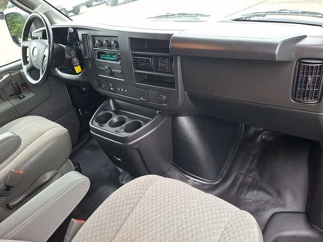 2023 Chevrolet Express Cargo 2500 WT