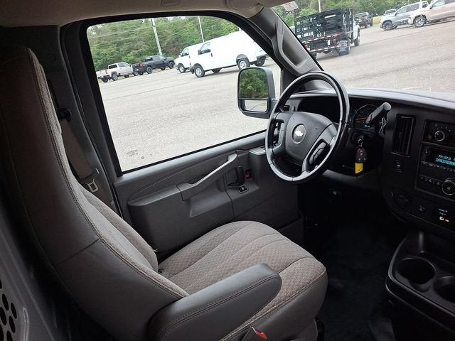 2023 Chevrolet Express Cargo 2500 WT