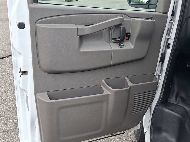2023 Chevrolet Express Cargo 2500 WT