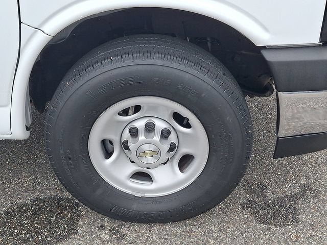 2023 Chevrolet Express Cargo 2500 WT