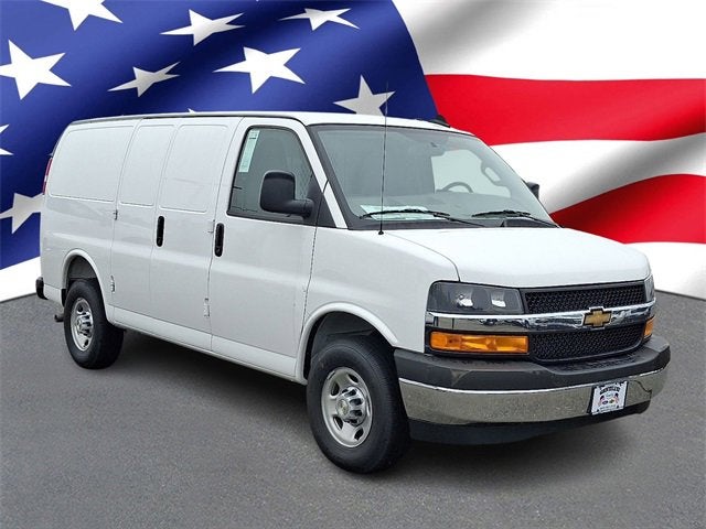 2025 Chevrolet Express Cargo 2500 WT