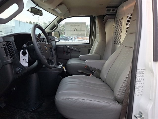 2026 Chevrolet Express Cargo 2500 WT