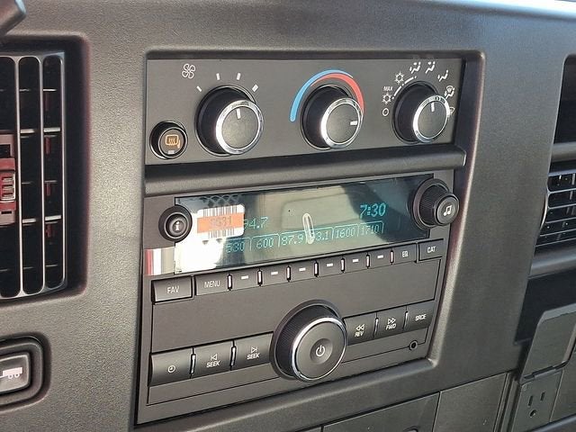 2026 Chevrolet Express Cargo 2500 WT