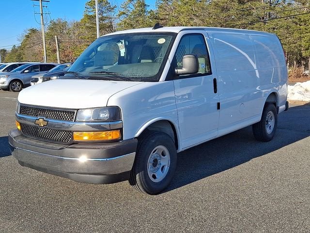 2026 Chevrolet Express Cargo 2500 WT