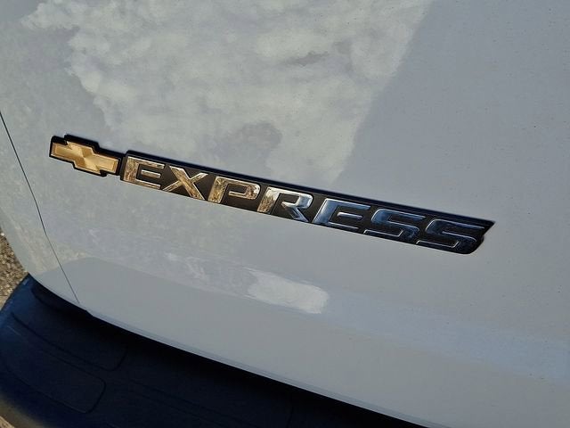 2026 Chevrolet Express Cargo 2500 WT