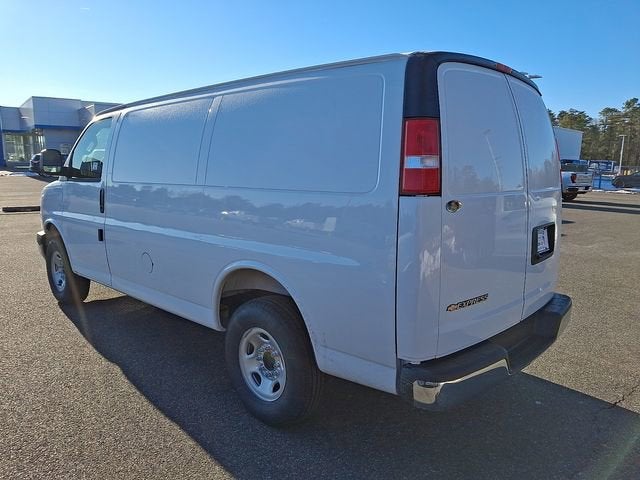 2026 Chevrolet Express Cargo 2500 WT