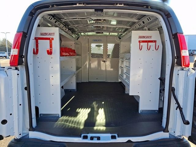 2026 Chevrolet Express Cargo 2500 WT