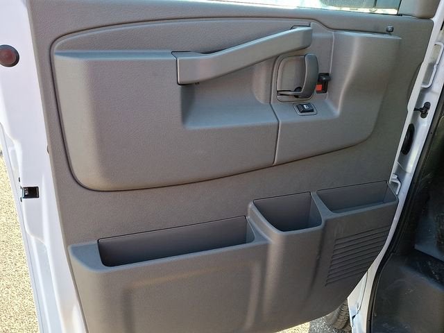 2026 Chevrolet Express Cargo 2500 WT