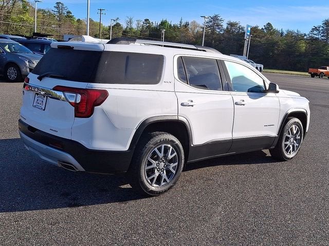 2023 GMC Acadia SLT