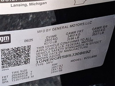 2025 Chevrolet Traverse LT