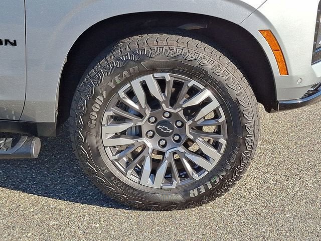 2025 Chevrolet Suburban Z71