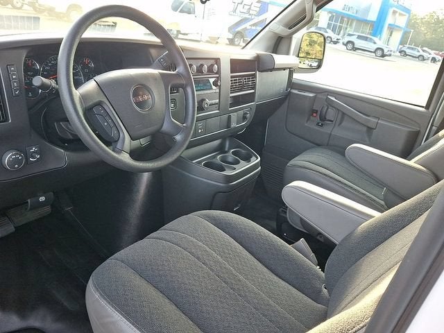 2025 GMC Savana Cargo Work Van