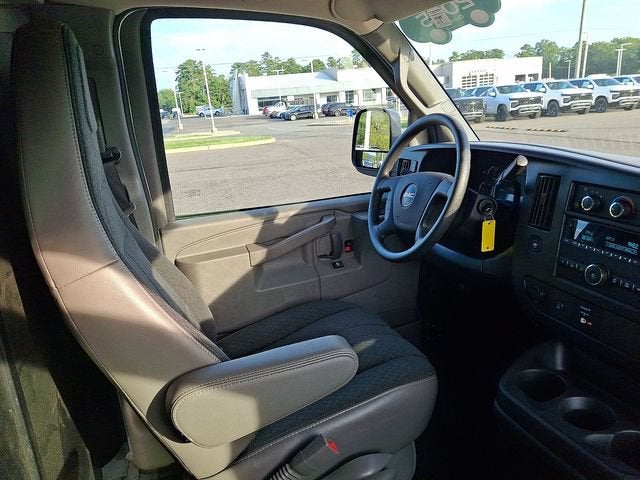2025 GMC Savana Cargo Work Van