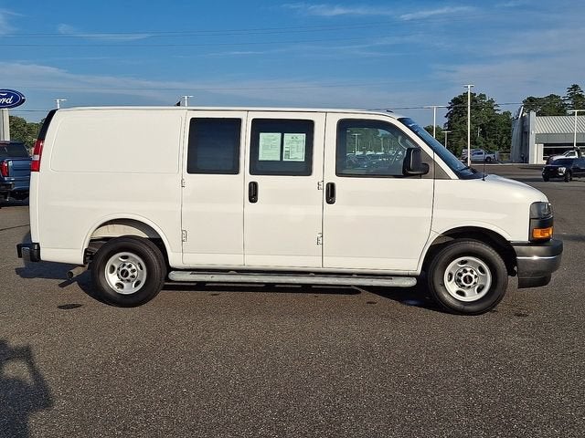 2025 GMC Savana Cargo Work Van