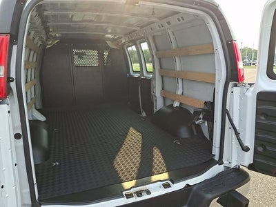 2025 GMC Savana Cargo Work Van