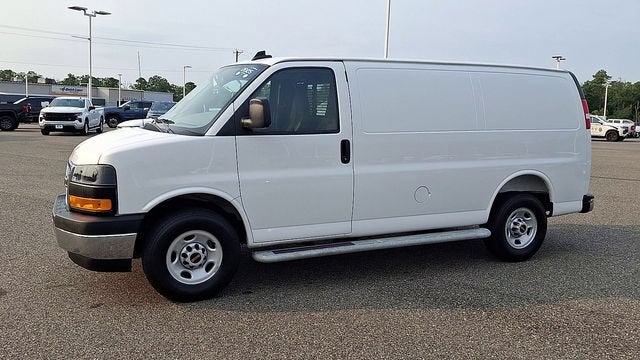 2025 GMC Savana Cargo Work Van