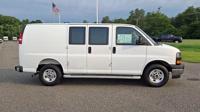 2025 GMC Savana Cargo Work Van