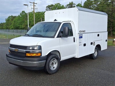 2025 Chevrolet Express Cutaway 3500 1WT