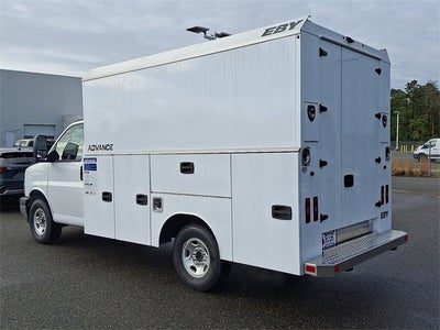 2025 Chevrolet Express Cutaway 3500 1WT