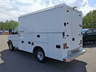 2025 Chevrolet Express Cutaway 3500 1WT