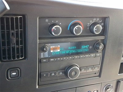 2025 Chevrolet Express Cutaway 3500 1WT