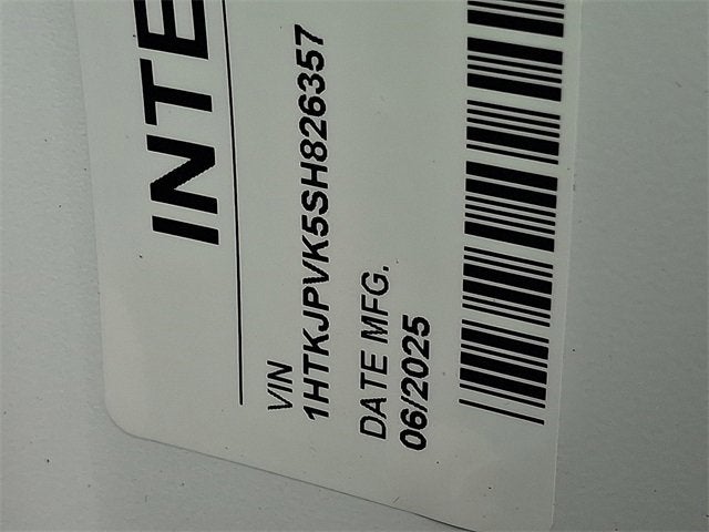 2025 Chevrolet Silverado 5500 HD Work Truck