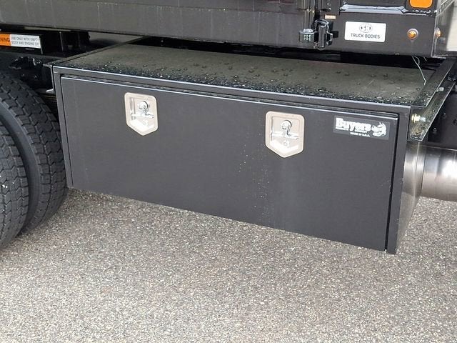 2025 Chevrolet Silverado 5500 HD Work Truck