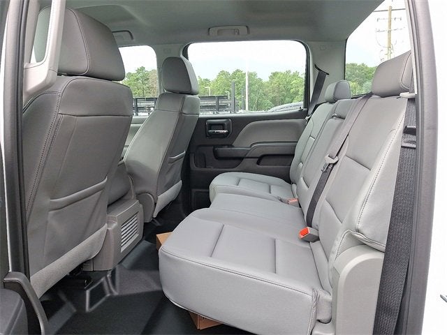 2025 Chevrolet Silverado 5500 HD Work Truck