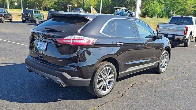 2023 Ford Edge Titanium