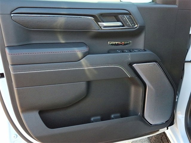 2025 GMC Sierra 1500 AT4X