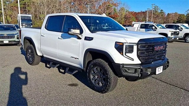 2025 GMC Sierra 1500 AT4X